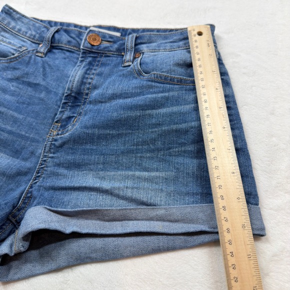 Refuge Denim Shorts Womens 6 Blue Excellent High Rise Rolled Cuff Medium Wash - Picture 2 of 5